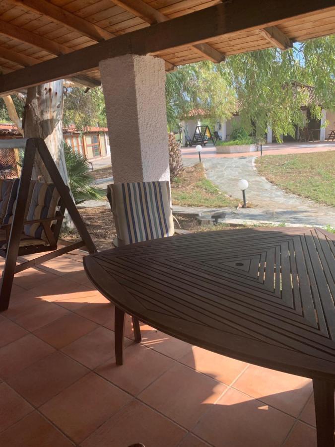 Village Dimopoulos Rodhodhafni Luaran gambar
